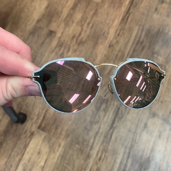 Dior Sunglasses - Picture 5 of 5